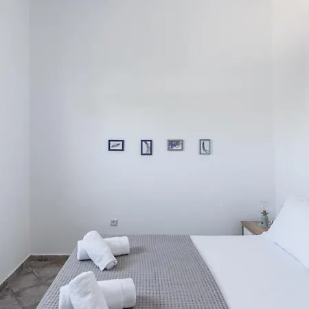 Ferienwohnung Seaside Nest Adamantas  Exterior foto